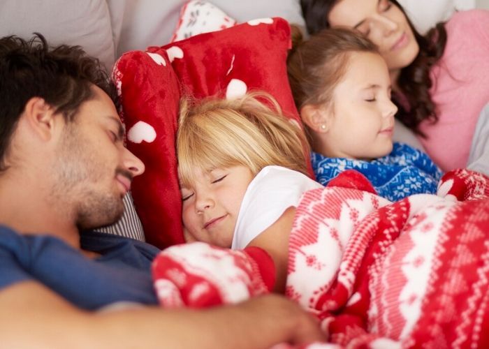 Глубокое исследование о младенческом и родительском сне