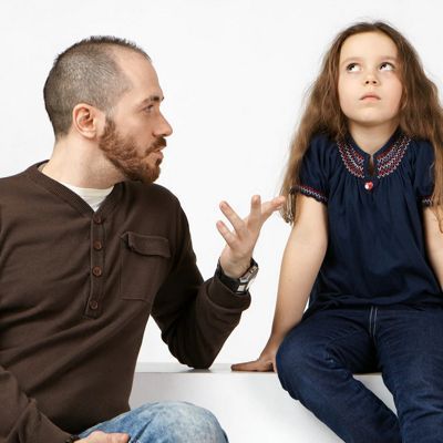 С возрастом дети меньше верят родителям на слово