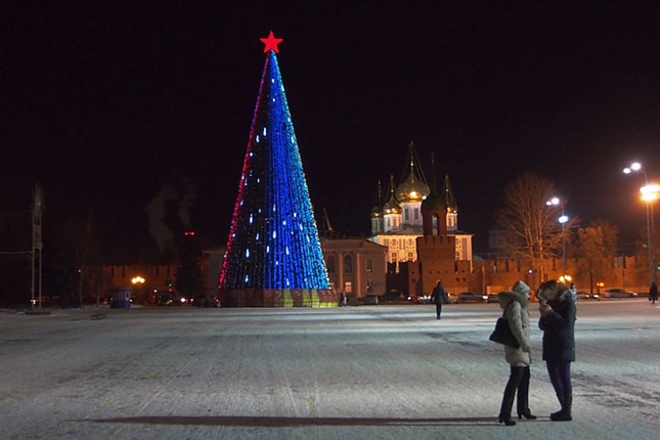 Открытие елки на площади Ленина