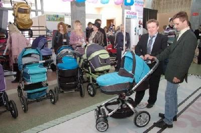 Пора покупать коляски, которые не стыдно показывать людям!