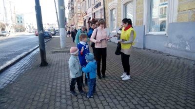 В Туле прошла акция по раздаче брошюры «Раскраска 3D»